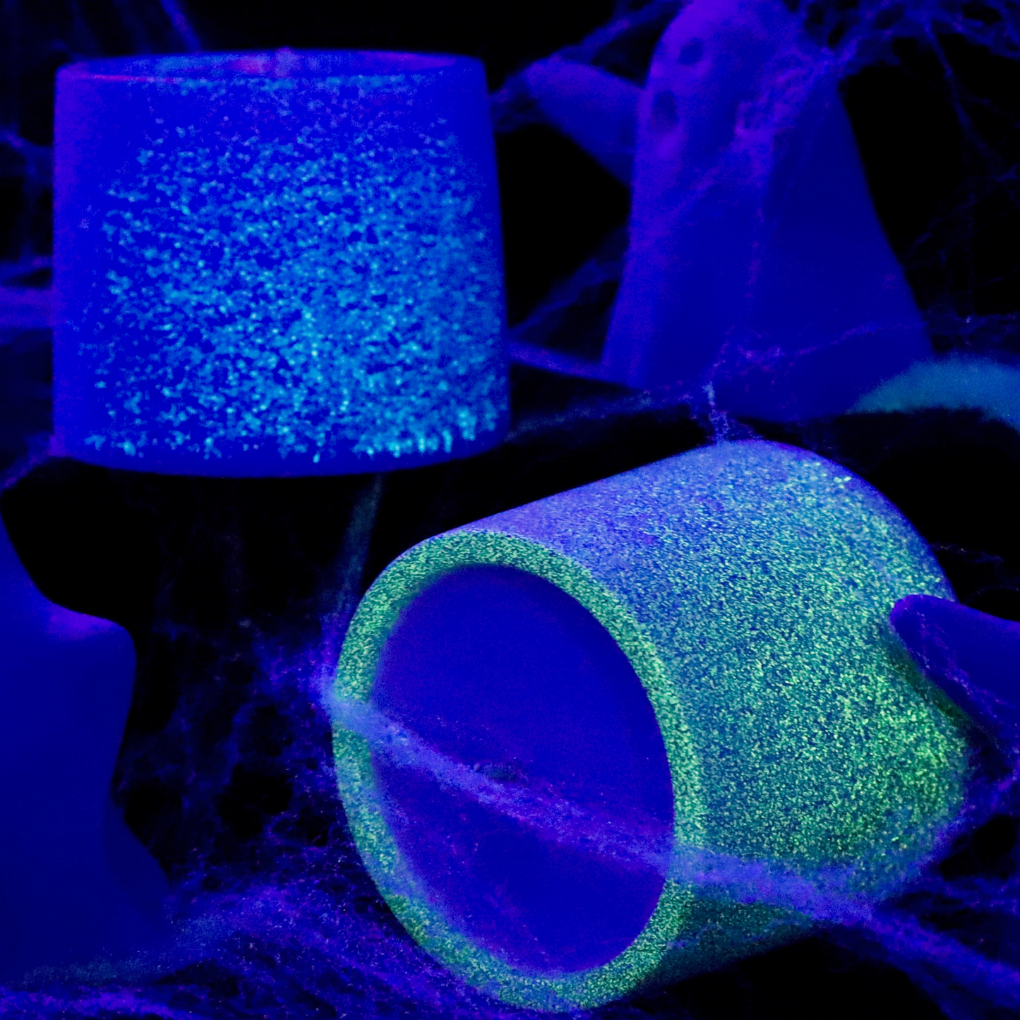 Goblin Bite | glow-in-the-dark concrete candle
