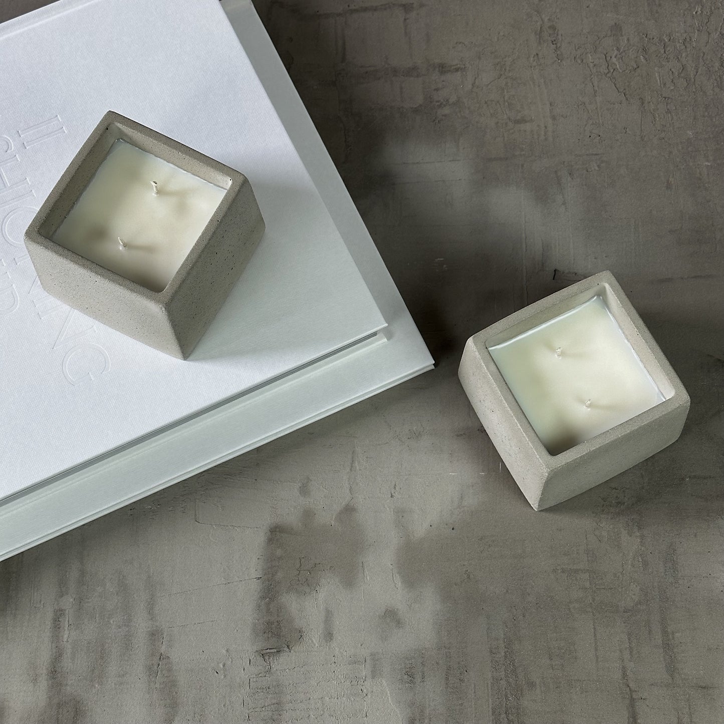 Velvet Pear | concrete candle