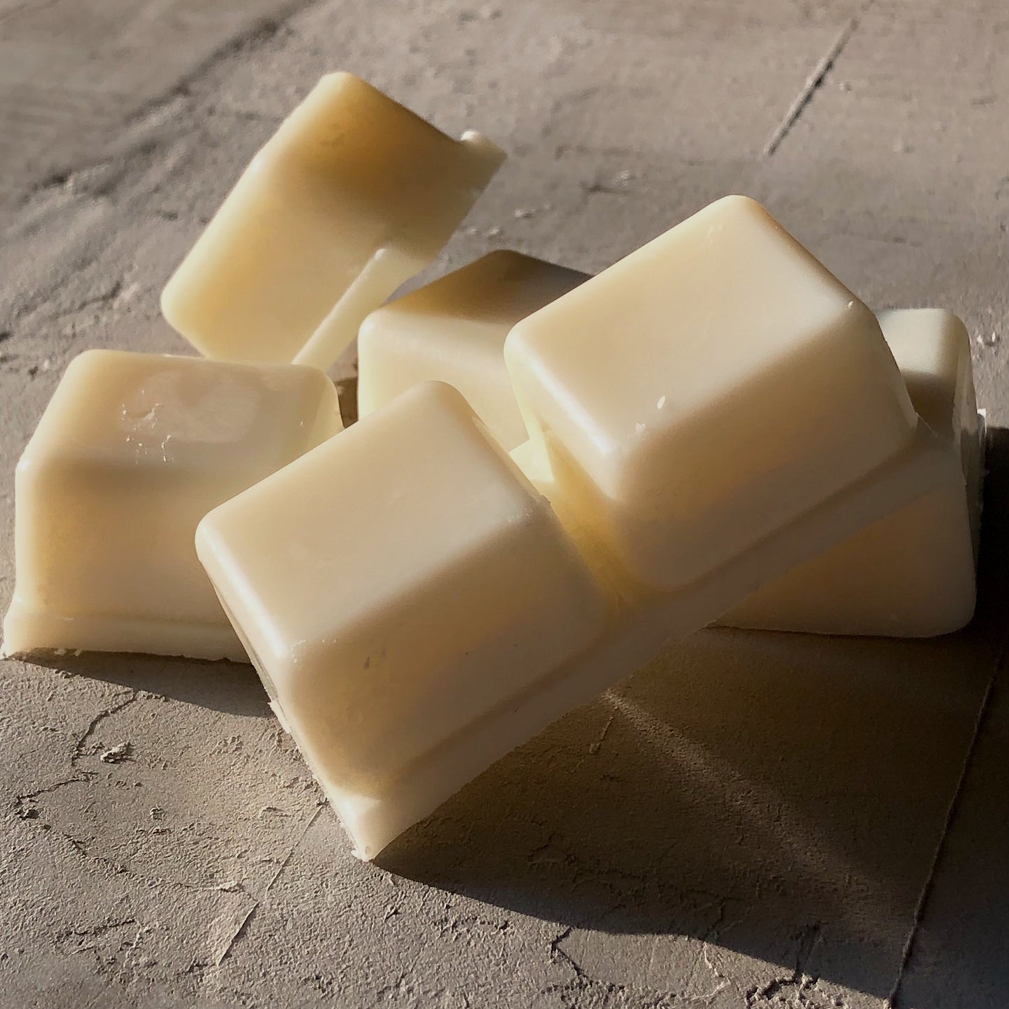 Amber Peach | wax melt