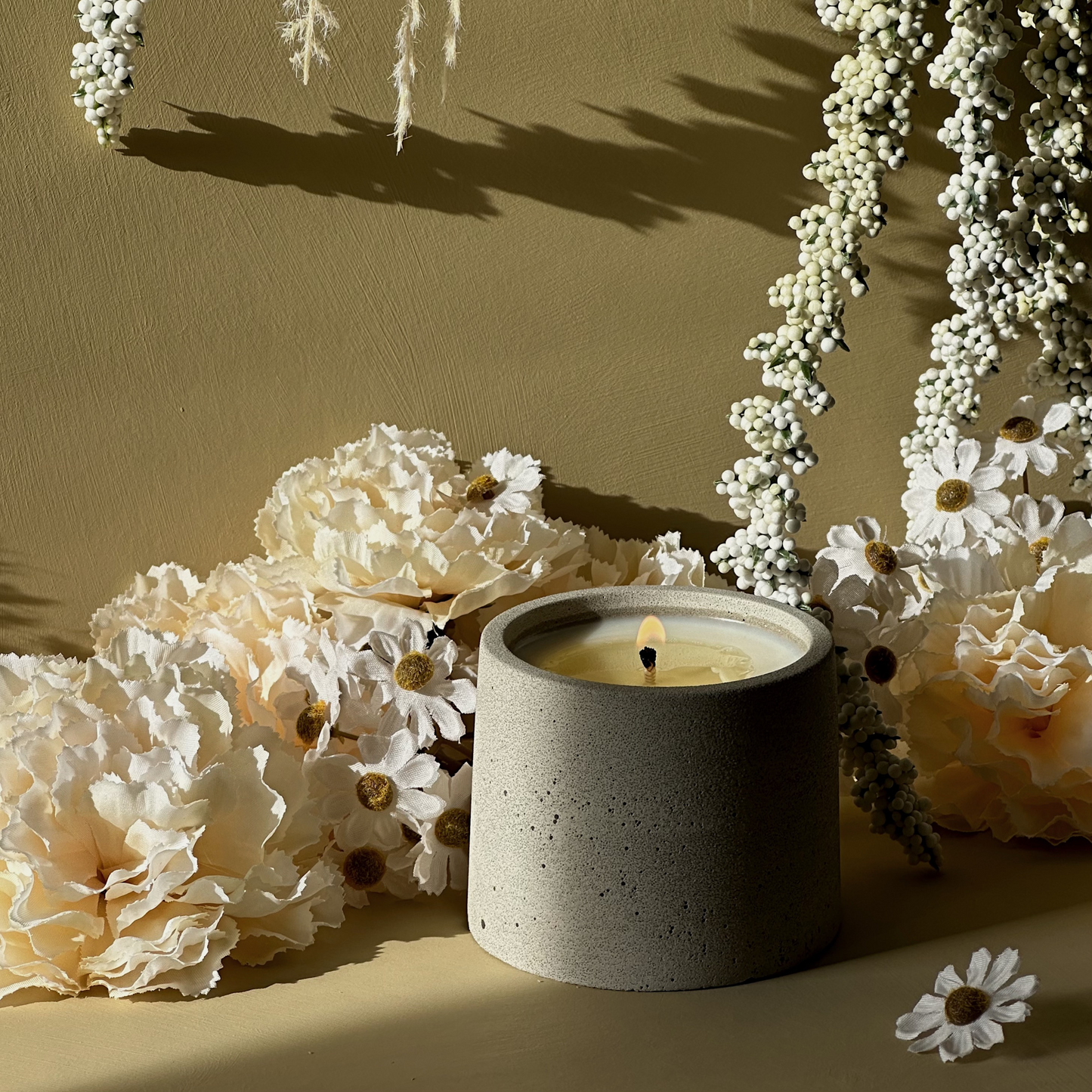 Siren Song | concrete candle