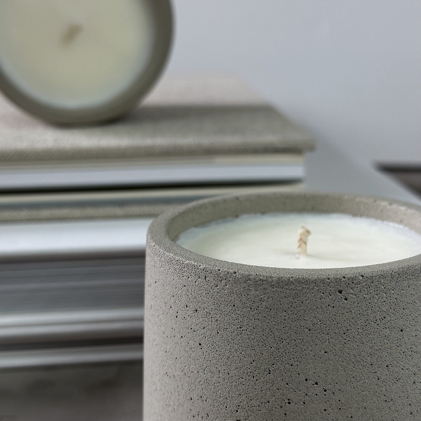 Melon Milk | concrete candle