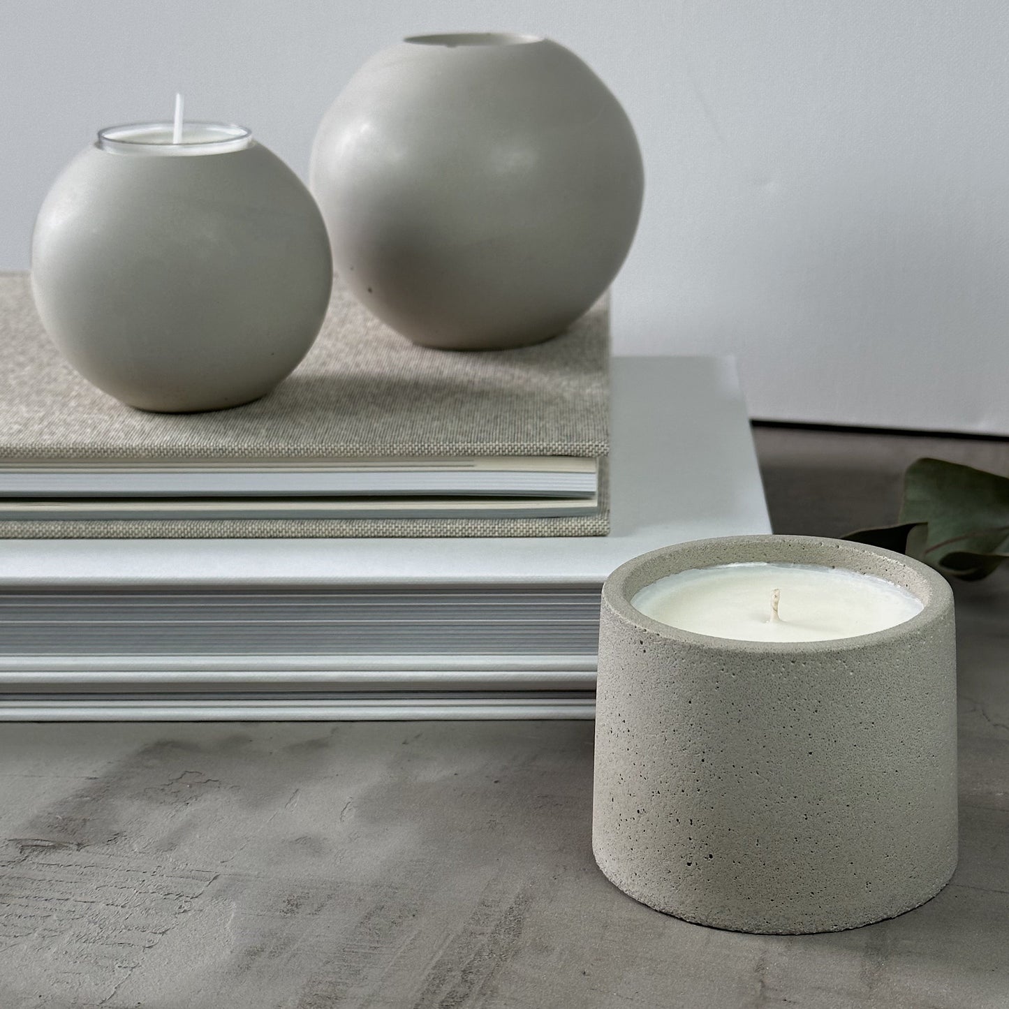 Mediterranean Fig | concrete candle