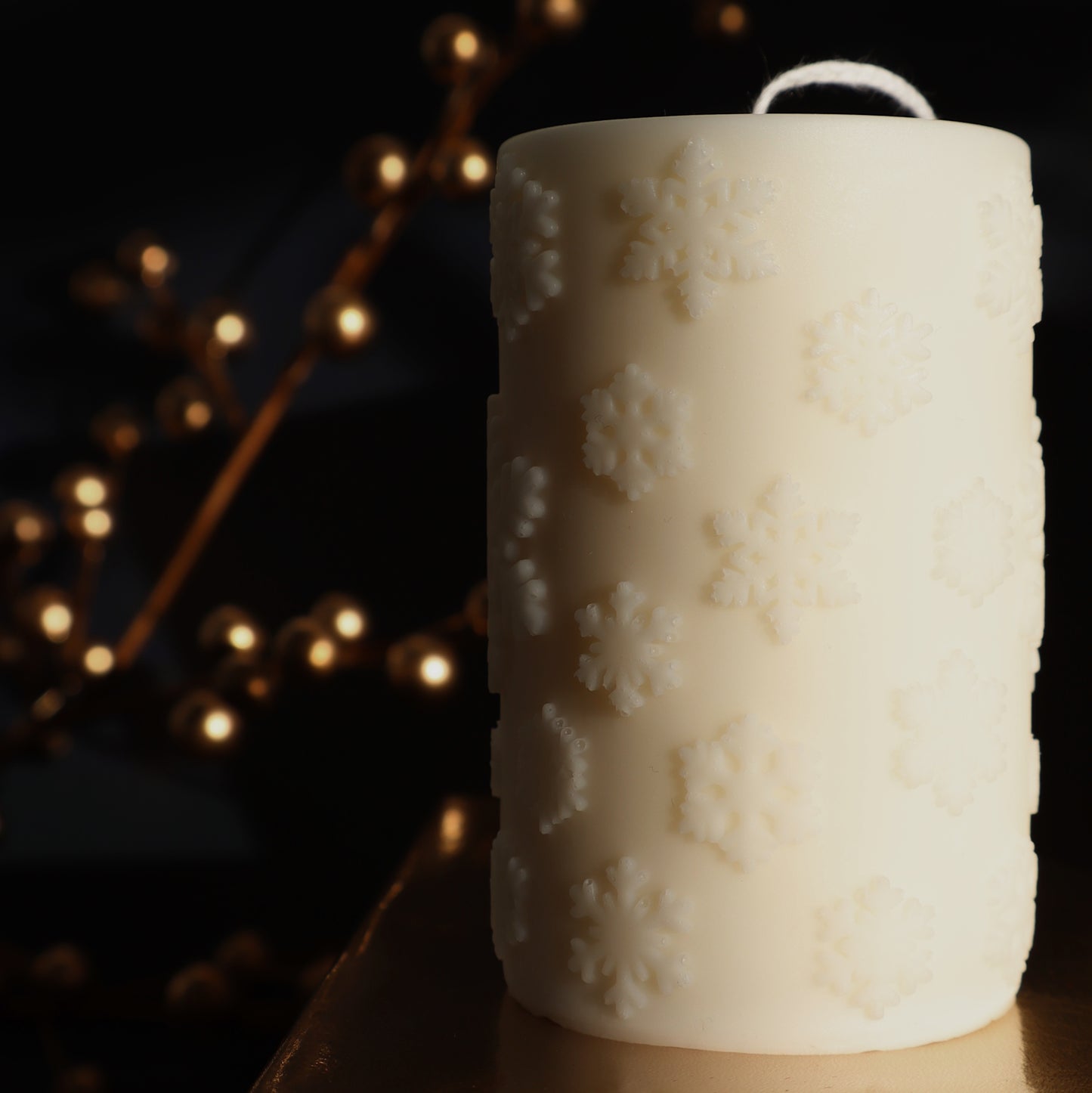 Snowflake Pillar | scented sculptural candle