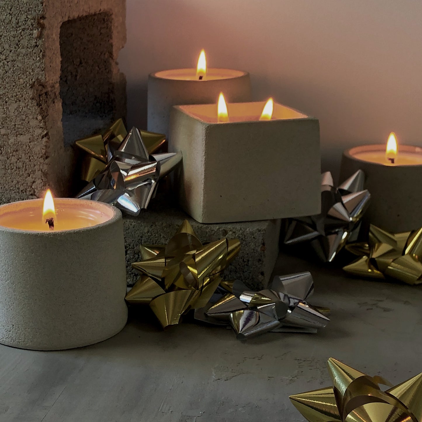 Crushed Candy Cane | concrete candle